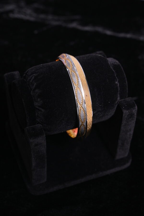 Laser Two Tone Kada