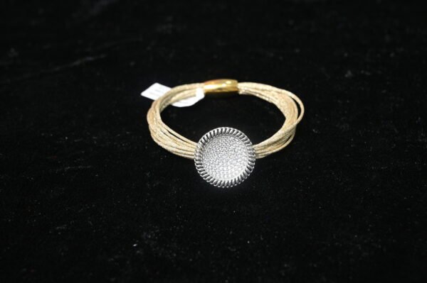 Thread Magnet L Bracelet