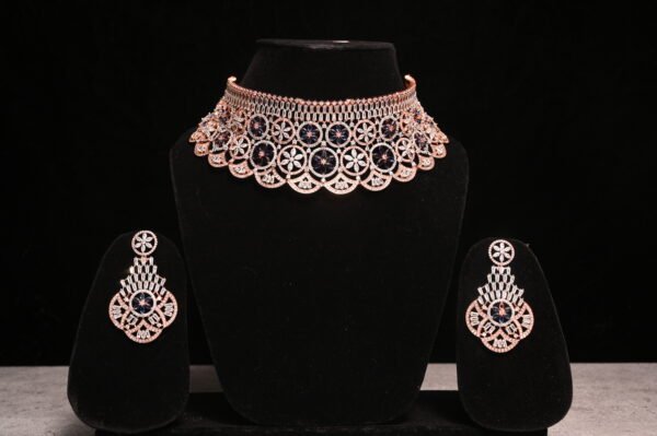 Neckless