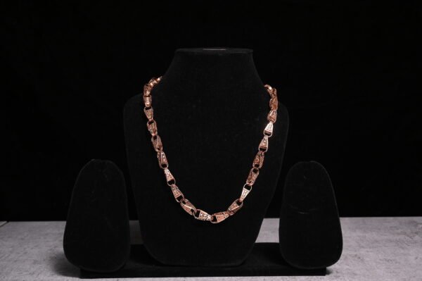 Neckless